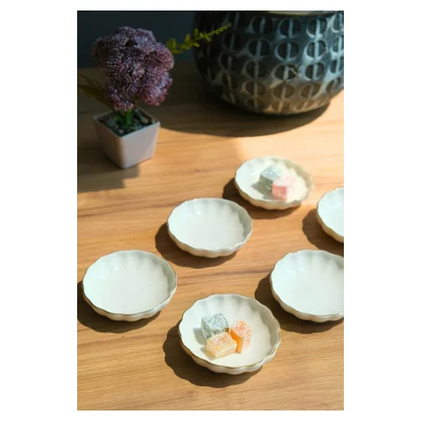 Kütahya Porselen Bone Luz Altın Fileli 8 Cm 6'lı Kase - Görsel 6