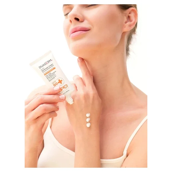 Duaderm Güneş Koruyucu Krem Kuru Ve Hassas Cilt Spf50+ 50 Ml - Görsel 5