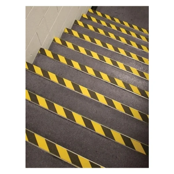 5 Adet Merdiven Kaydırmaz Kaymaz Bant 25mm X 25mt Sarı Siyah - Görsel 5