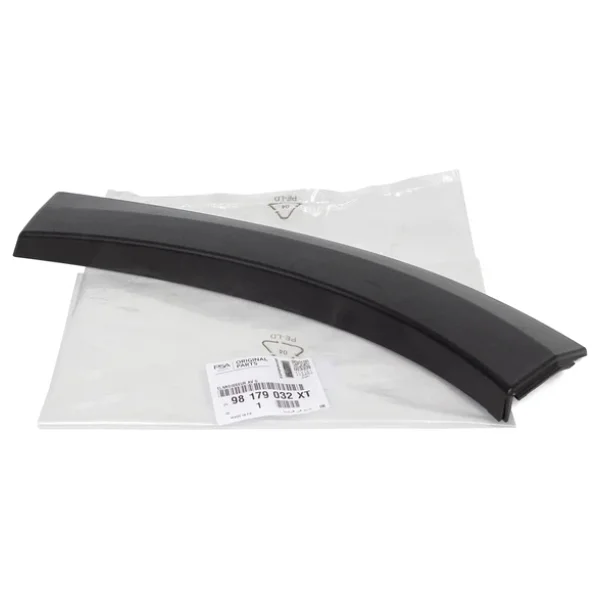 Peugeot 2008- 16/19 Ön Tampon Dodik Plastiği Sol Oem No: 98179032xt - Görsel 3