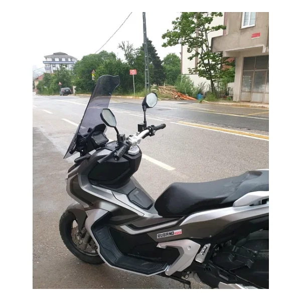 Motocam Küba Rubano 150 Ön Cam 2023-2026 Model 65cm Füme Renkli 4mm Orta Boylu - Görsel 5