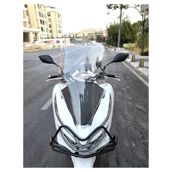 Motocam Honda Pcx Ön Cam 2018 2020 Model 65cm Şeffaf Renkli 4mm Orta Boylu Cam - Görsel 3