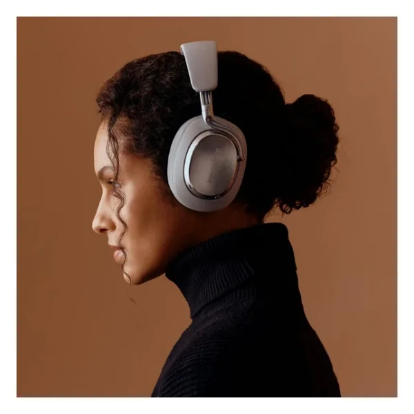 Bowers & Wilkins Px8 S2 ANC Açık Mavi Kulak Üstü Bluetooth Kulaklık - Görsel 6