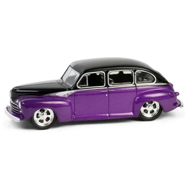 Greenlight 1/64 California Lowriders Series 6- 1946 Fordor Super Deluxe 63070-A - Görsel 4