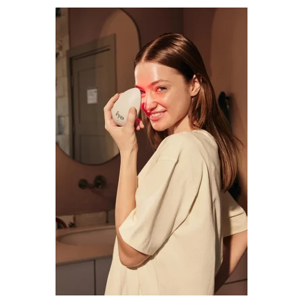 İyo LED Light Skin Booster Cilt Bakım Cihazı - Görsel 6