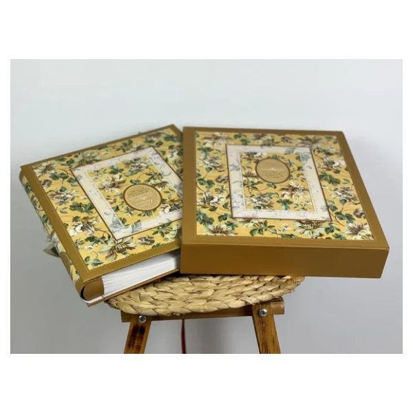 Rabsev 10x15cm 500 Fotoğraf Kapasiteli Kutulu Çiçek Desenli Lüks Ofset Fotoğraf Albümü (Sarı) - Görsel 3