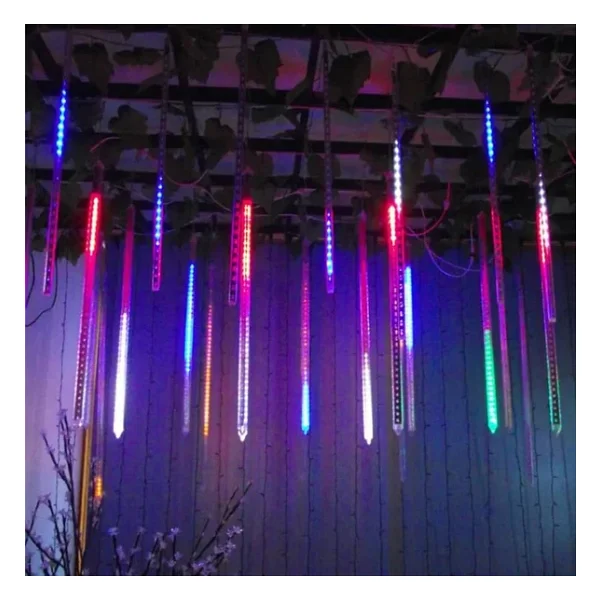 Coverzone 45 Cm 8 Adet Noel Yılbaşı Özel Gün Kutlama Işığı LED Ampül Saçak Model Balkon Merdiven Salon Yada Oda Süslemelerinde İç Ve Dış Mekan Kullanıma Uygun RGB Işık (RGB Işık 8 Adet) - Görsel 5