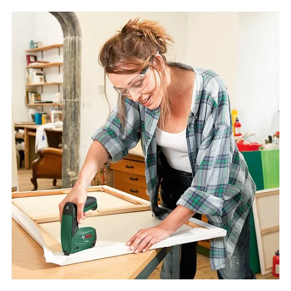 Bosch Home And Garden Akülü Zımba Veya Çivi Çakma Tabancası (Entegre Akü, 3.6 Volt, 30 Darbe/Dak, Metal Kutuda) - Görsel 8