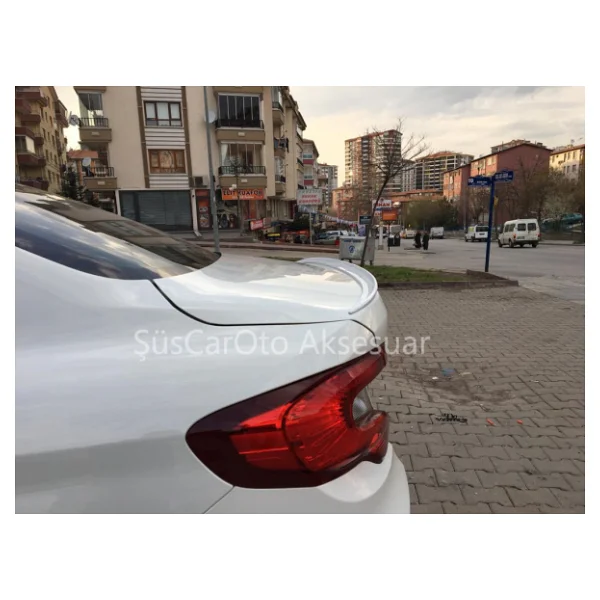Fiat Egea Bagaj Üstü Slim Spoiler Parlak Beyaz - Görsel 4