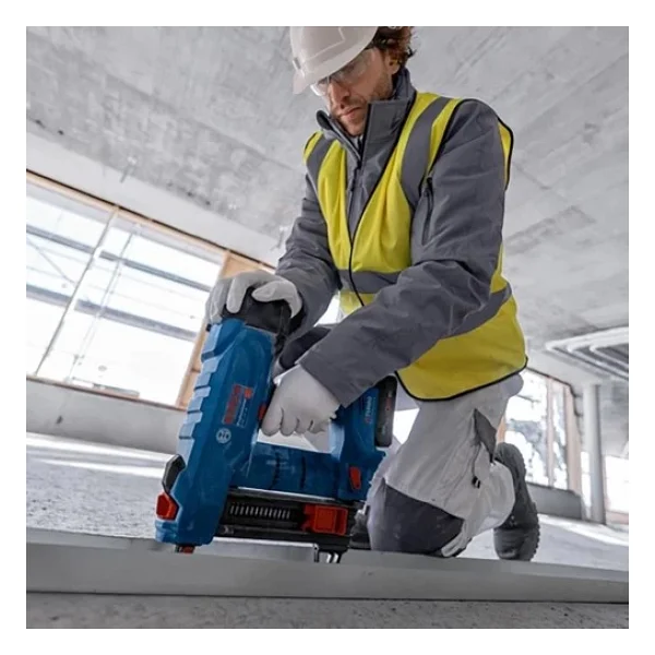 Bosch Gnb 18v-38 Çift Akülü 8 Ah Çivi Çakma Makinesi - Görsel 7