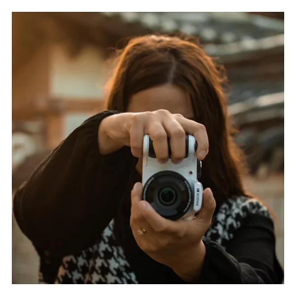 Kodak Pixpro Astro Zoom AZ255 Beyaz Dijital Fotoğraf Makinesi - Görsel 2