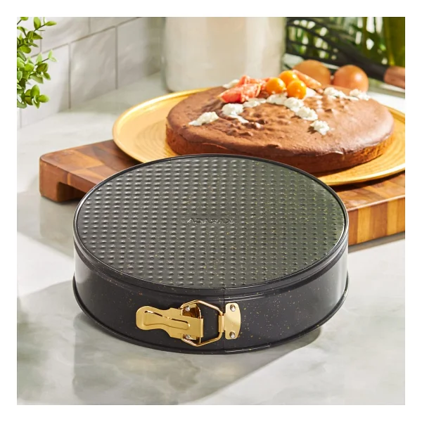 Karaca Black Gold 26 Cm Kelepçeli Kek Kalıbı - Görsel 6