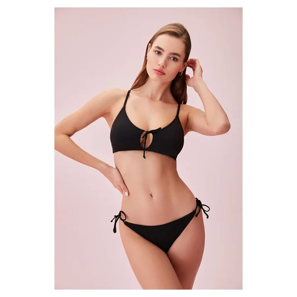 Suwen Bağcıklı Bralet Bikini Üst - Görsel 2