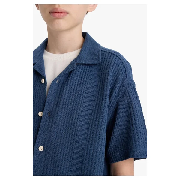 DeFacto Erkek Çocuk Oversize Geniş Kalıp Polo Yaka Kısa Kollu Gömlek E3313A825HS - Görsel 3