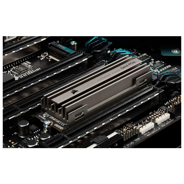 Corsair Mp600 Core Cssd-F4000gbmp600cor Pcı-Express 4.0 4 TB M.2 SSD - Görsel 2