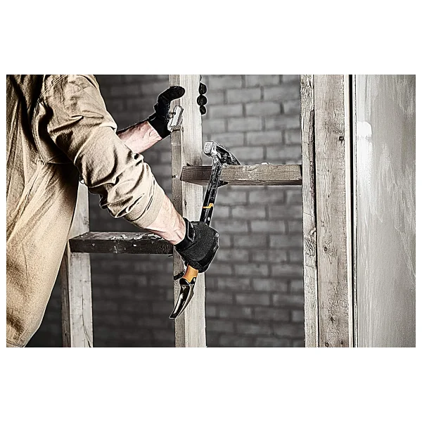 Fiskars 1027220 Çok İşlevli Yıkım Çekici - Görsel 5