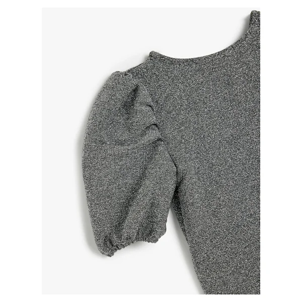 Koton Bluz Kısa Balon Kollu Bisiklet Yaka Viskon Karışımlı - Görsel 5