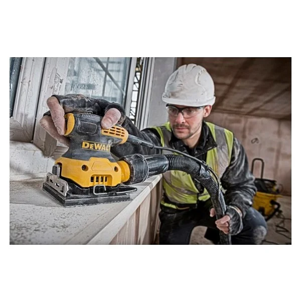 Dewalt DWE6411 Titreşimli Zımpara Makinesi - Görsel 6