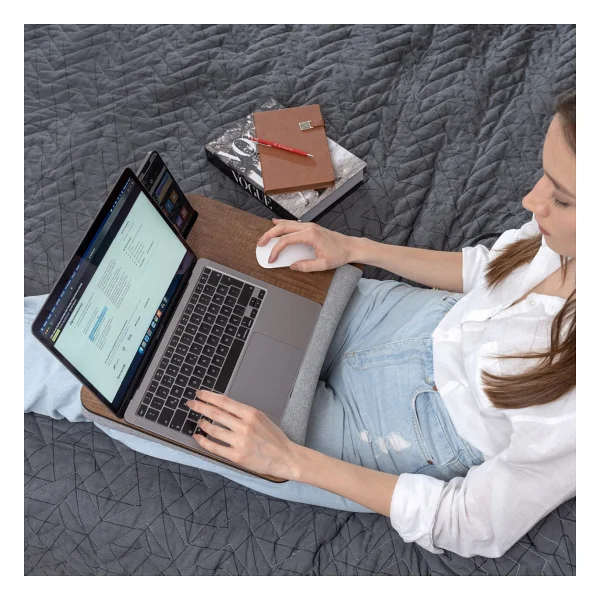 Vigo Wood Minderli Laptop Sehpası 13" Ve 15.6" Taşınabilir Notebook, Tablet Ve Telefon Bölmeli Masa - Y: 8cm D: 33cm G: 43cm - Meşe - Görsel 4