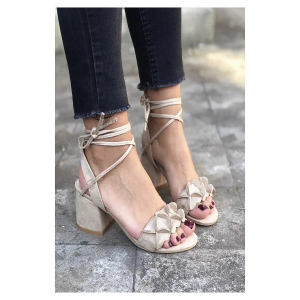 Mida Shoes Beyaz Deri Çiçekli Topuklu Ayakkabı - 40 - Görsel 8