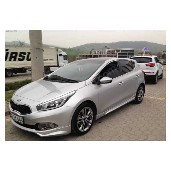 Kia Ceed Ön Tampon Flap Plastik - Görsel 2