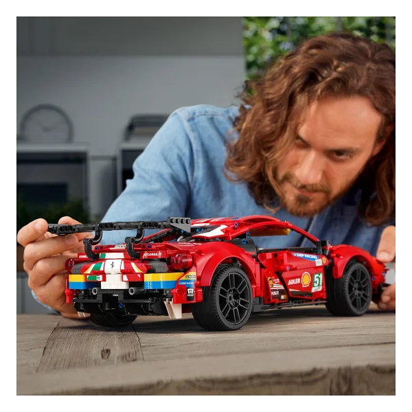 Lego 42125 Technic Ferrari 488 Gte Af Corse 51 - Görsel 7