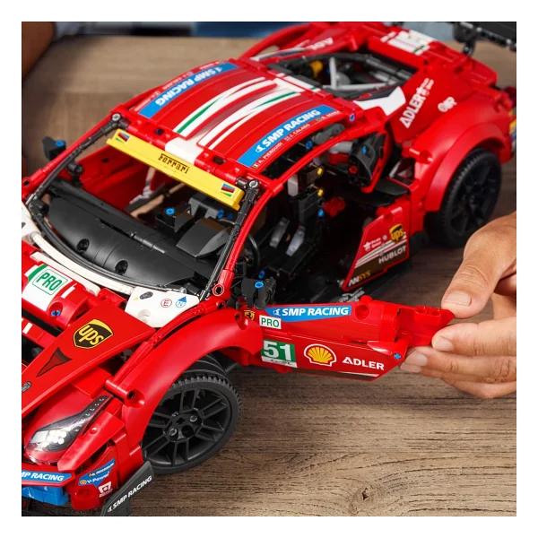 Lego 42125 Technic Ferrari 488 Gte Af Corse 51 - Görsel 4