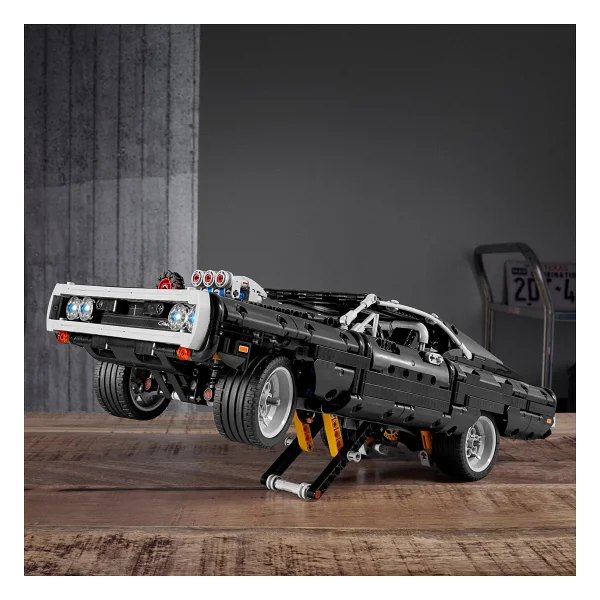 Lego 42111 Technic Dom'un Dodge Charger'ı - Görsel 10
