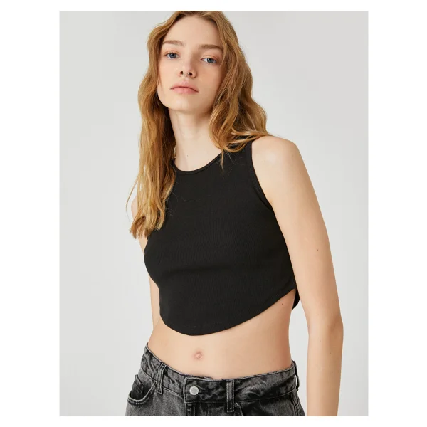 Koton Crop Atlet Bisiklet Yaka Fitilli Asimetrik Kesim - Siyah - Görsel 7