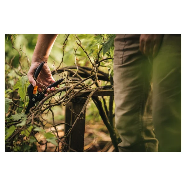 Fiskars Sp26 Singlestep Budama Makası - Görsel 3