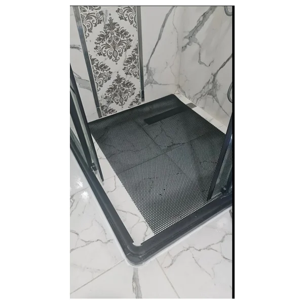 Akseren Zmat Paspas Kaydırmaz Havuz Kenarı Paspası Yolluk Petek Pvc Iç - Dış Mekan Islak Zemin Kaymaz - Banyo İçi Kaydırmaz - 90 X 800 Cm - Siyah - Görsel 2