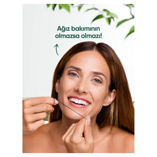 T-Brush Kömür Aromalı Cam Şişe 30 m Diş İpi - Görsel 5