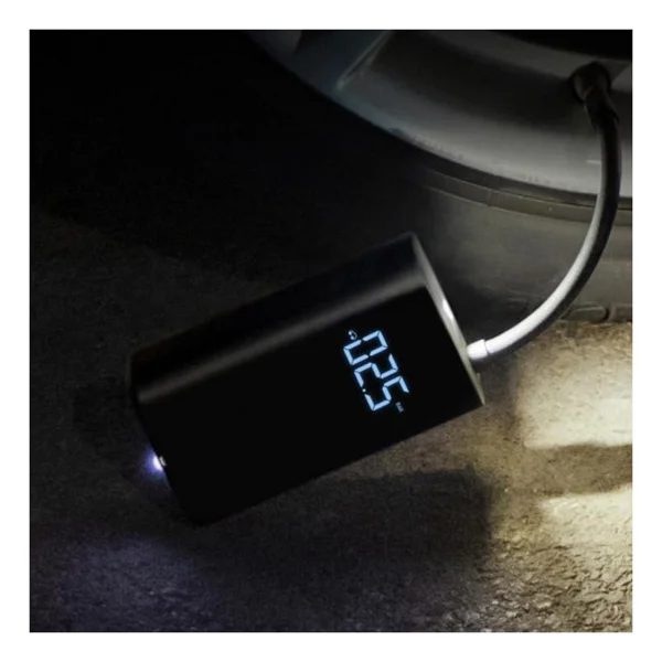 Xiaomi Mi Taşınabilir Şarjlı Kompresör - Dijital Basınç Göstergesi, LED Işık, 2000mah, Araç Ve Bisiklet Kullanımı - Görsel 3