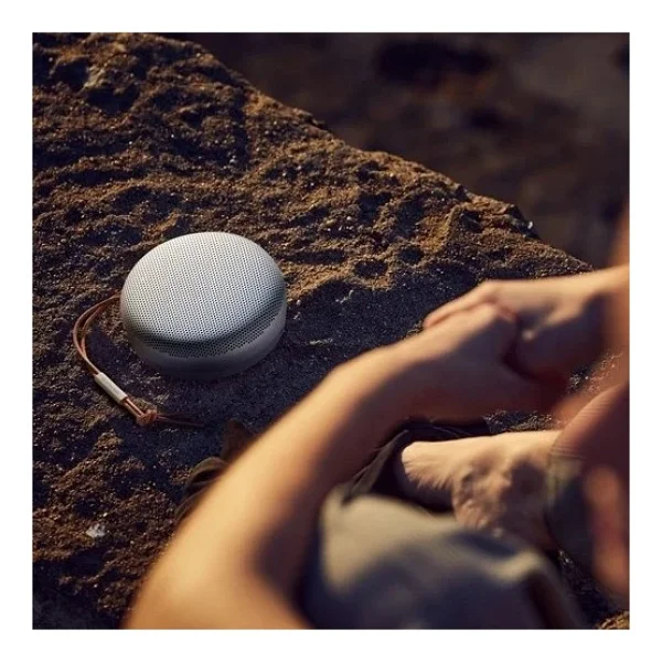 Bang & Olufsen Beosound A1 2. Nesil Buz Bluetooth Hoparlör - Görsel 8