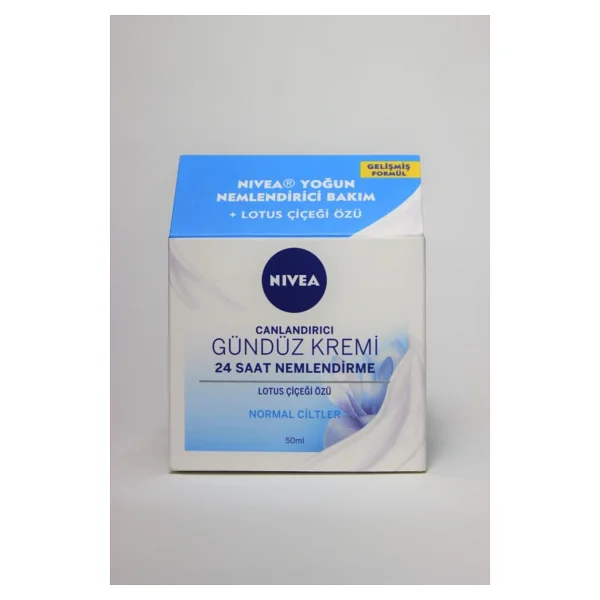 Nivea Canlandırıcı Lotus Çiceği Özlü Nemlendirici Krem 50 Ml - Görsel 2
