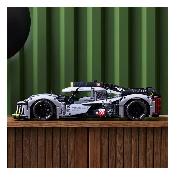 Lego 42156 Technic Peugeot 9x8 24h Le Mans Hybrid Hypercar - Görsel 8