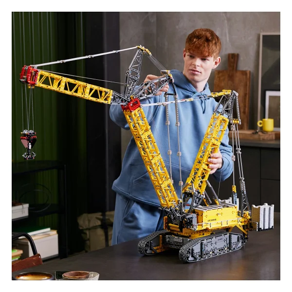 Lego 42146 Technic Liebherr Paletli Vinç Lr 13000 - Görsel 8