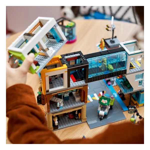 Lego 60380 City Şehir Merkezi - Görsel 5