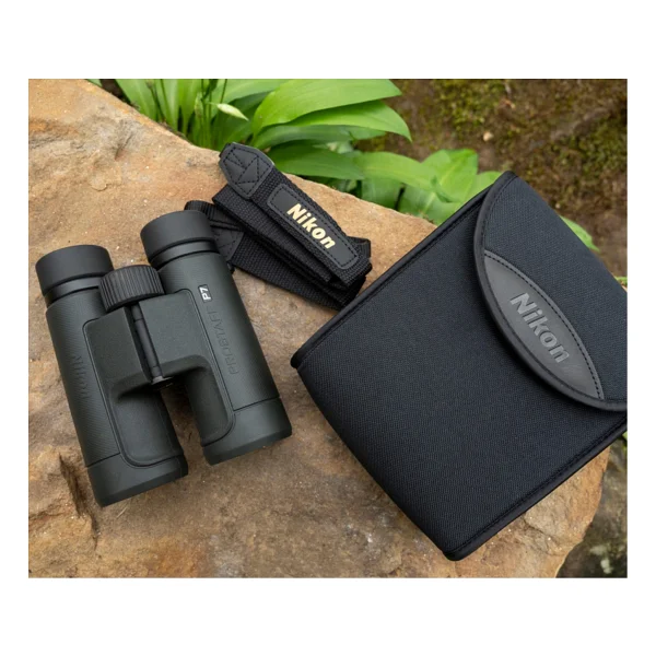 Nikon Prostaff P7 10x30 Dürbün - Görsel 3