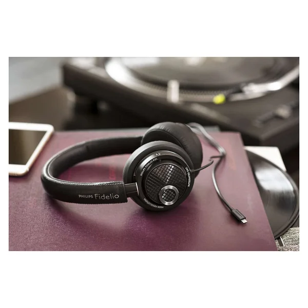 Philips Fidelio M2l/00 Lightning Konektörlü Kulaklık - Görsel 3