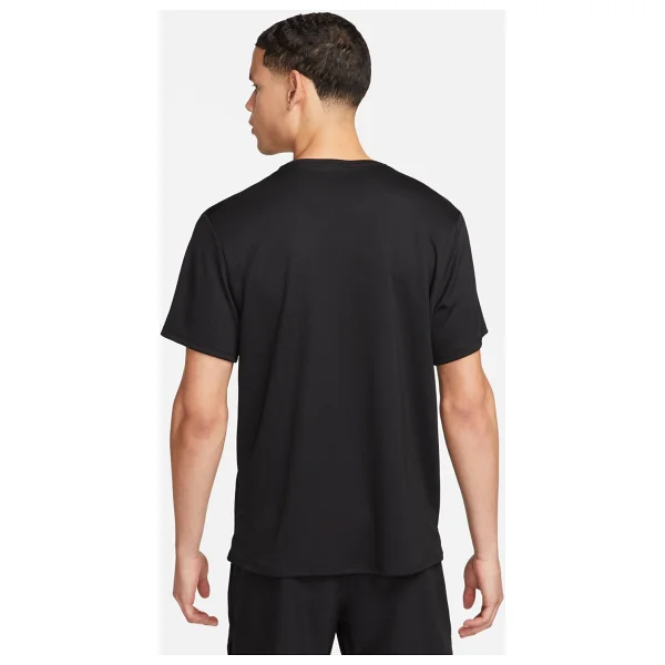 Nike Miler Dv9315-010 Siyah Kısa Kollu Bisiklet Yaka Erkek Spor Tişört - Görsel 3