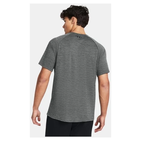 Under Armour Tech Textured 1382796-025 Gri Kısa Kollu Bisiklet Yaka Erkek Tişört - Görsel 2