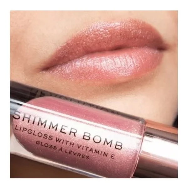 Revolution Shimmer Bomb Glimmer Dudak Parlatıcısı - Görsel 3