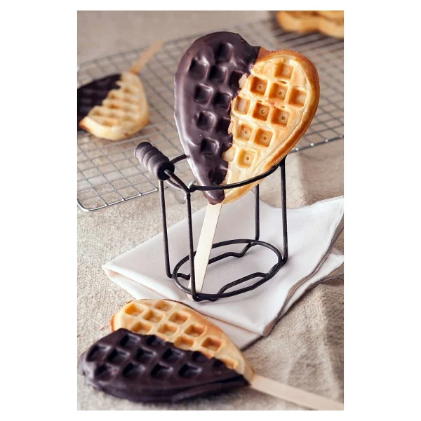 Omake Kare Waffle Makinesi Çubuklu Kalp - Görsel 4