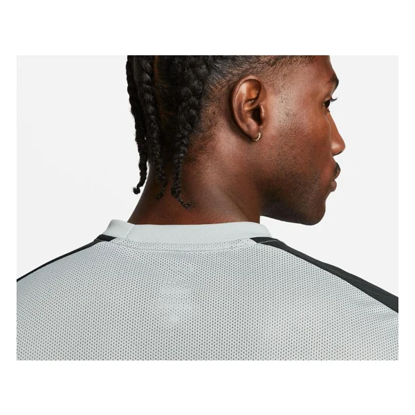Nike Dri-Fit Academy 23 Dr1336-012 Gri Erkek Futbol Forması - Görsel 3
