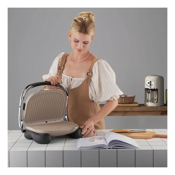 Korkmaz Castron A324-09 Bej Krom 1800 W Tost Makinesi - Görsel 4