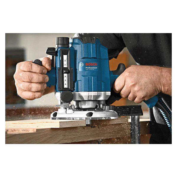 Bosch GOF 1250 CE Freze - Görsel 2
