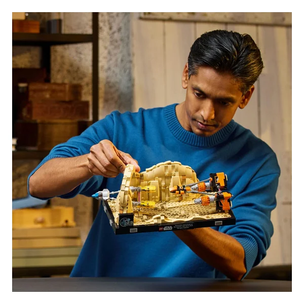 Lego 75380 Star Wars Mos Espa Pod Yarışı Dioraması - Görsel 9