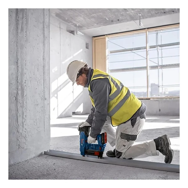 Bosch Gnb 18v-38 Çift Akülü 8 Ah Çivi Çakma Makinesi - Görsel 3