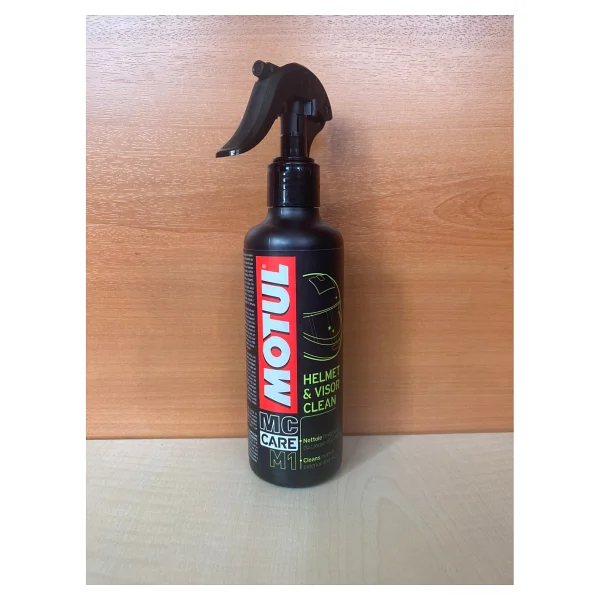 Motul M1 250 ml Kask ve Vizör Temizleme Spreyi - Görsel 6